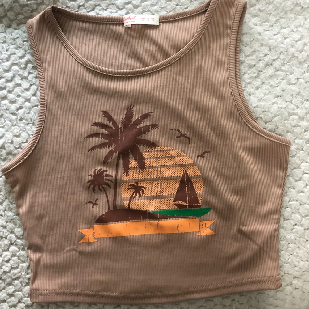 Cropped tank